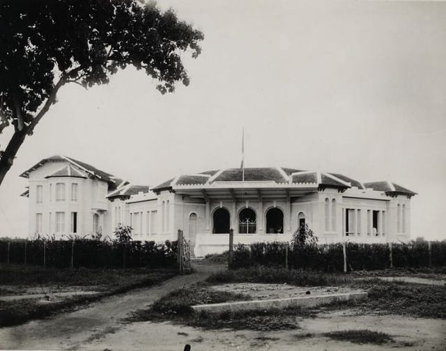 សាលាក្រុងភ្នំពេញ កាលឆ្នាំ១៩២៥<br>