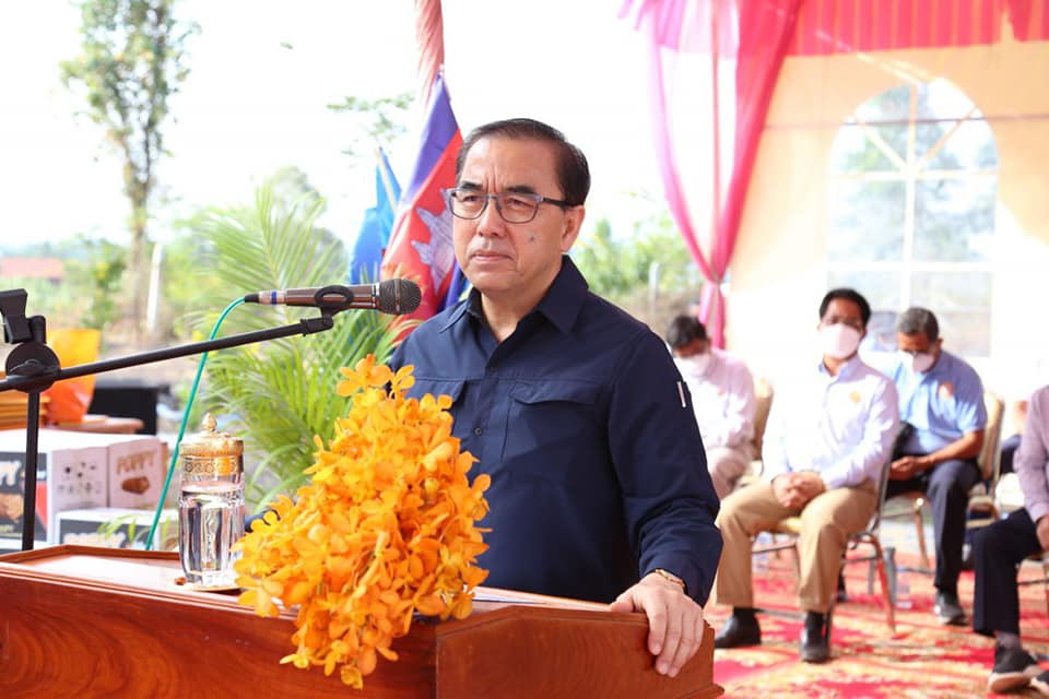 ឯកឧត្តម វេង សាខុន រដ្ឋមន្រ្តីក្រសួងកសិកម្ម រុក្ខាប្រមាញ់និងនេសាទ