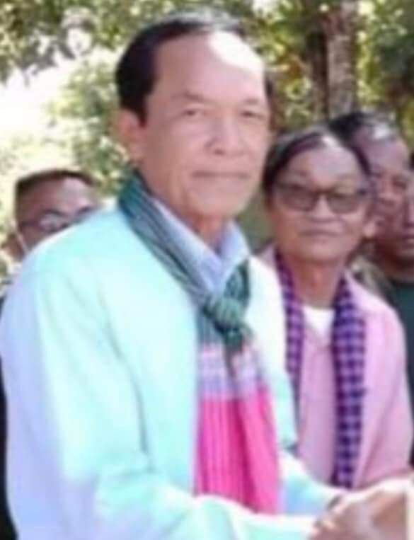 លោកមាស ហ៊ឹក មេឃុំប្រាសាទ