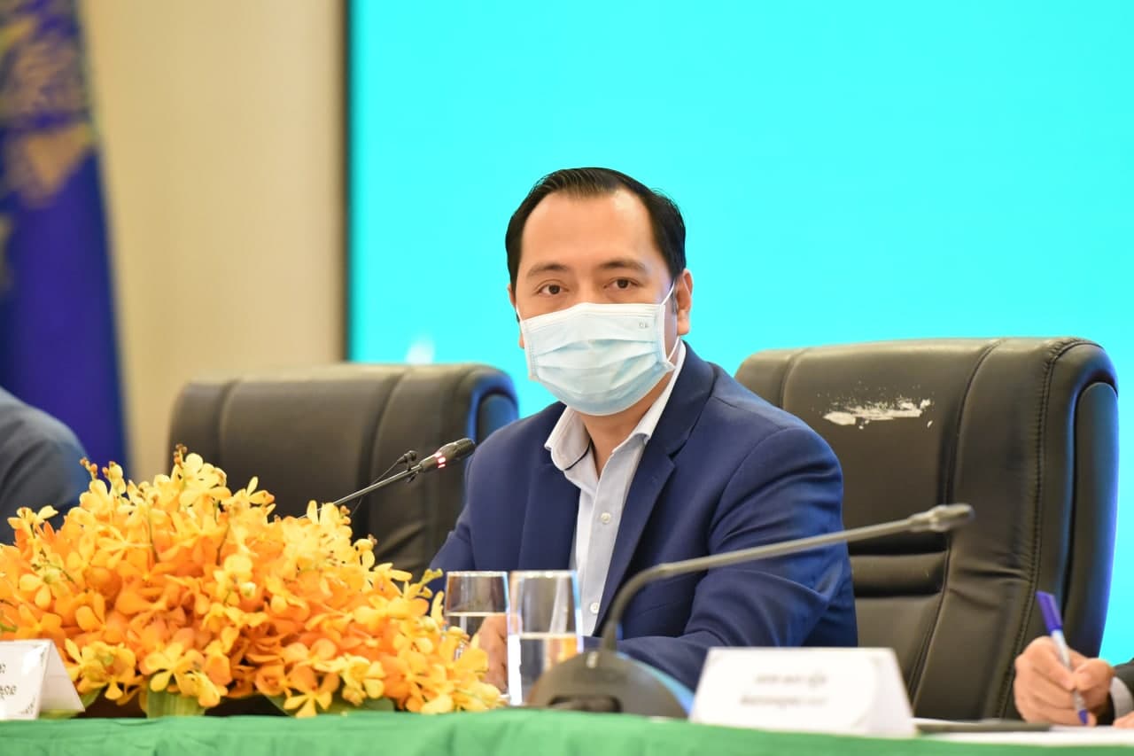 ឯកឧត្តម នេត្រ ភក្ត្រា រដ្ឋលេខាធិការ និងអ្នកនាំពាក្យក្រសួងបរិស្ថាន 