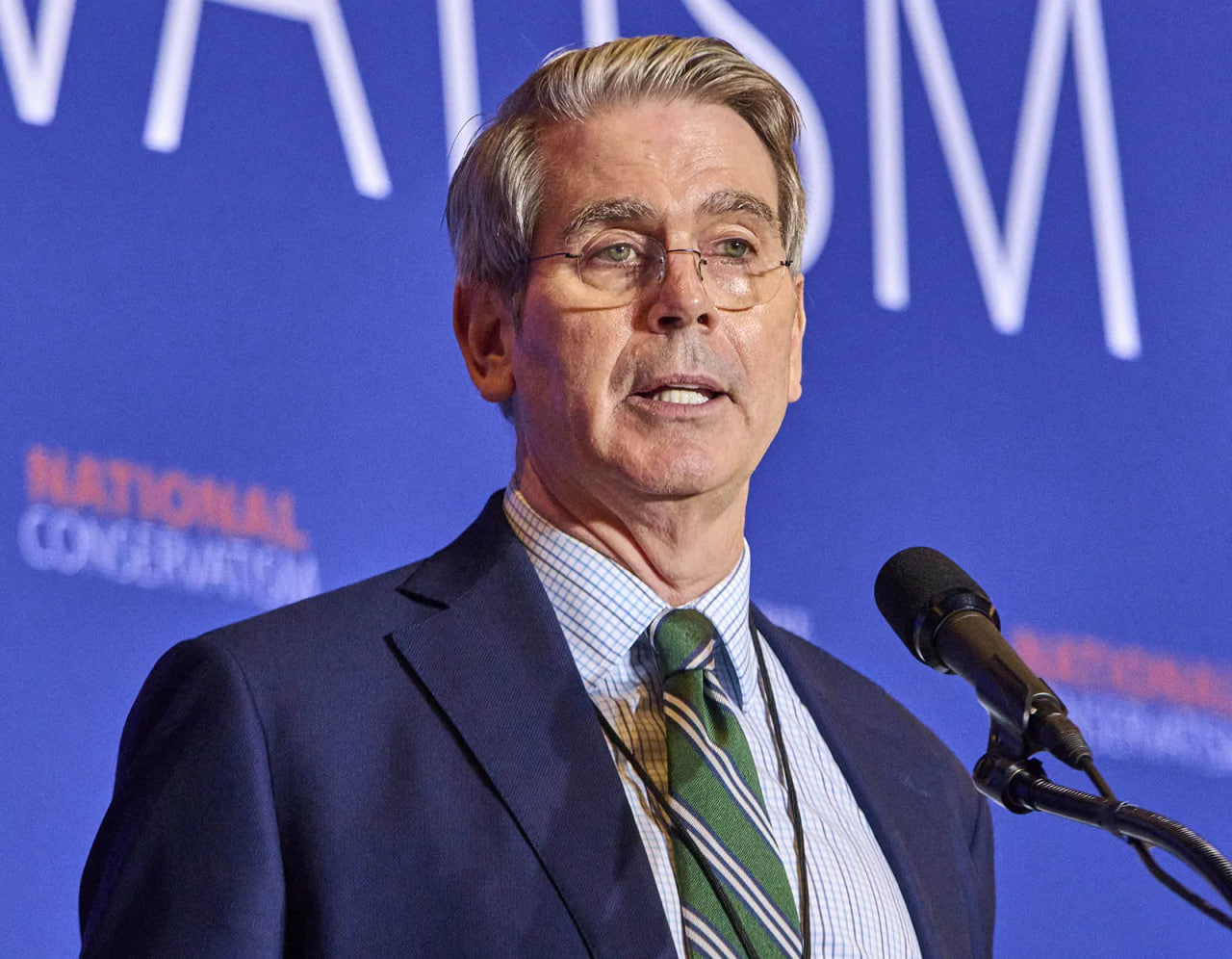 លោក ស្កត បេសសិន