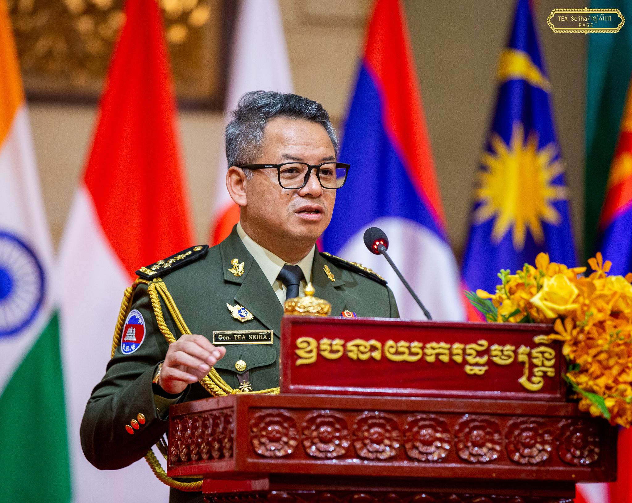 លោកឧបនាយករដ្ឋមន្ត្រី ទៀ សីហា រដ្ឋមន្ត្រីក្រសួងការពារជាតិ