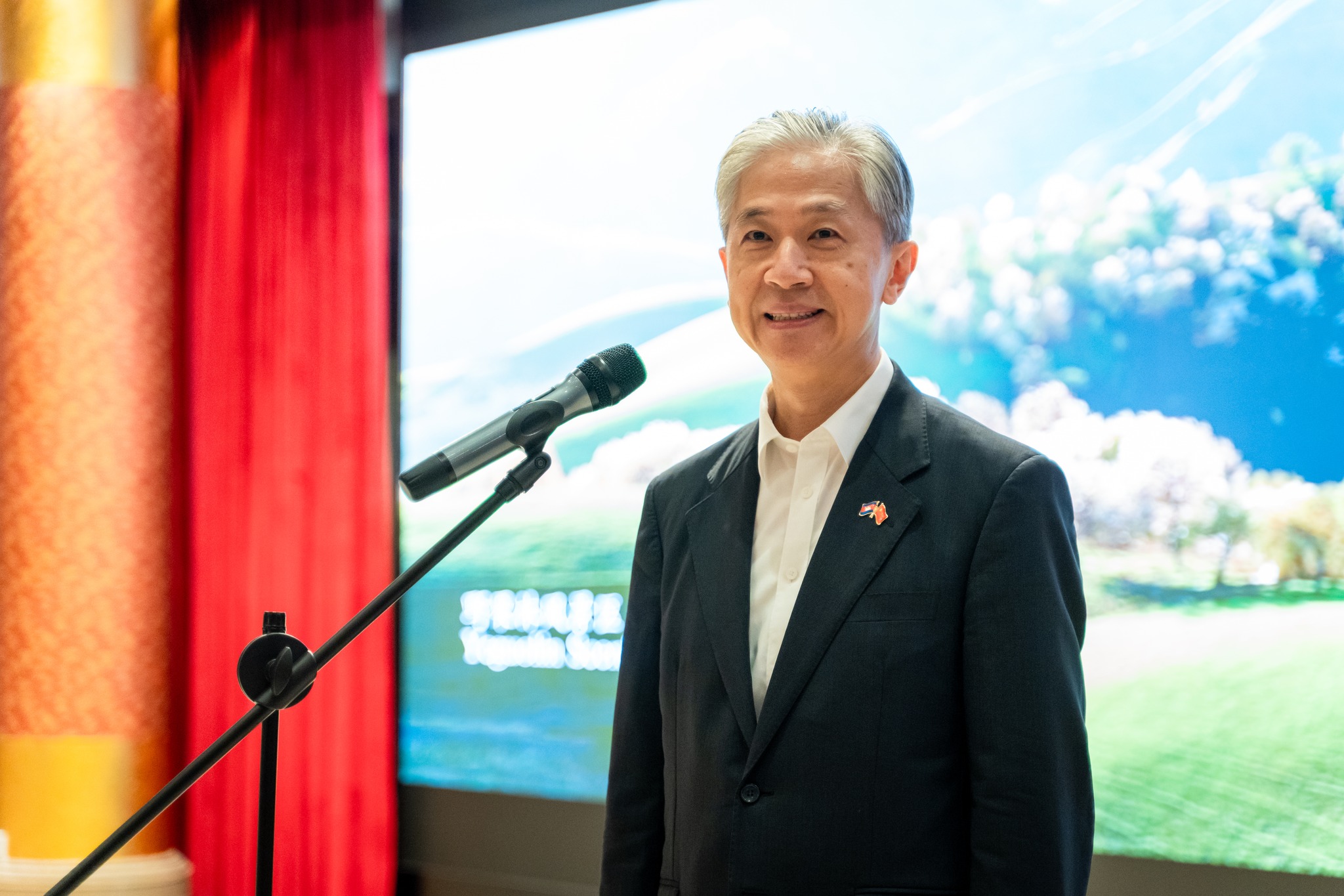 លោក វ៉ាង វិនពីន ឯកអគ្គរដ្ឋទូតចិនប្រចាំនៅកម្ពុជា