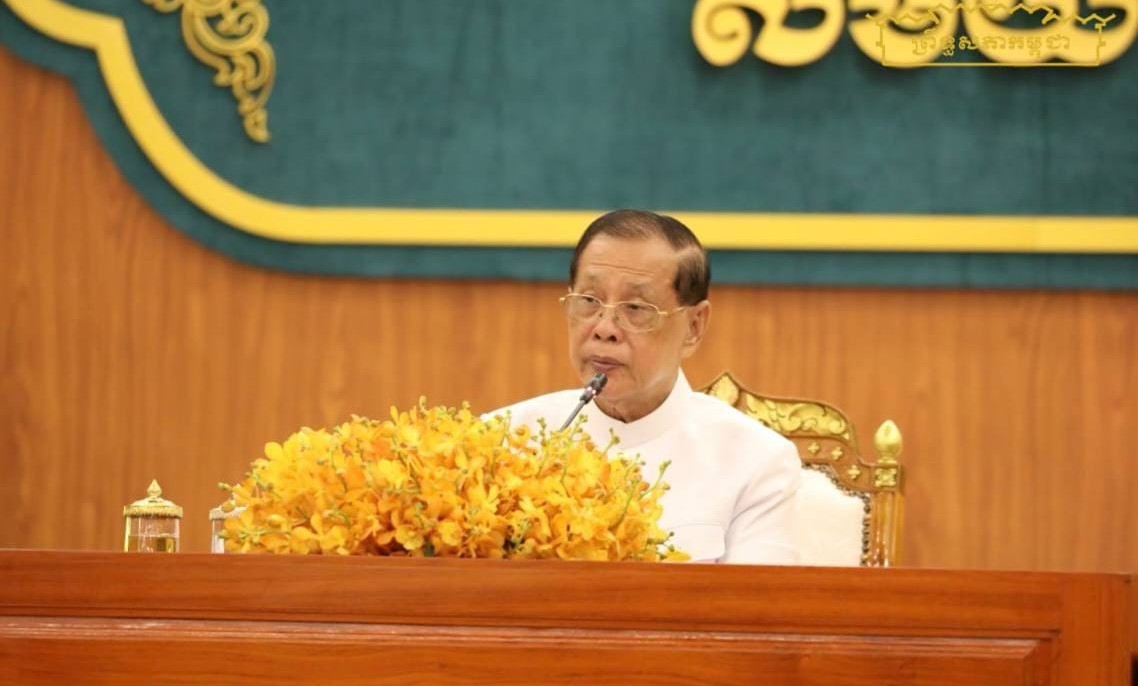 លោក សុខ ឥសាន ធ្វើជាប្រធានព្រឹទ្ធសភាបណ្តោះអាសន្ន ដើម្បីដឹកនាំសម័យប្រជុំពេញអង្គលើកដំបូង សម្រាប់នីតិកាលទី៥នៃព្រឹទ្ធសភា កាលពីខែមេសា ឆ្នាំ២០២៤ ហើយកិច្ចប្រជុំពេញអង្គនាពេលនោះ បានបោះឆ្នោតរើសម្តេច ហ៊ុន សែន ជាប្រធានព្រឹទ្ធសភា។