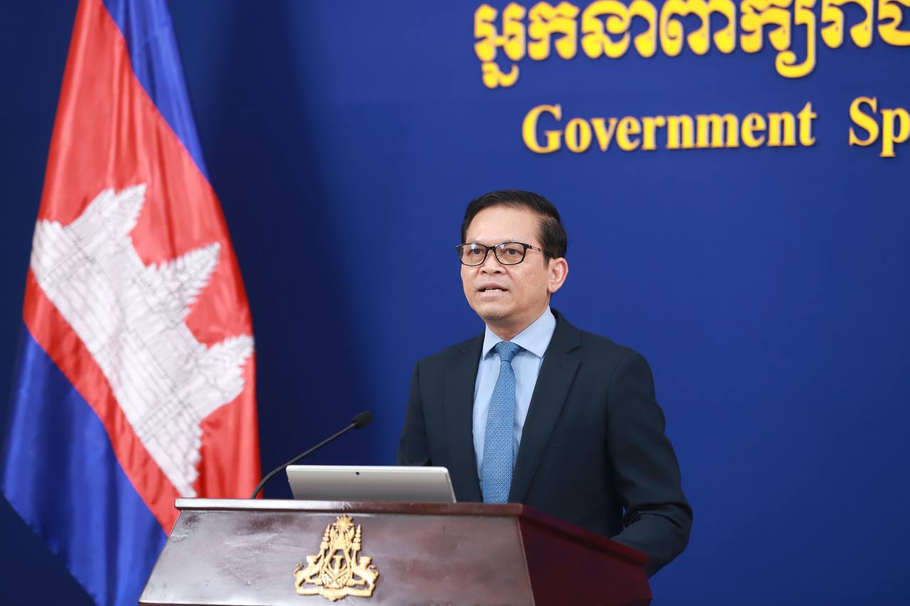 លោក ប៉ែន បូណា អ្នកនាំពាក្យរាជរដ្ឋាភិបាល