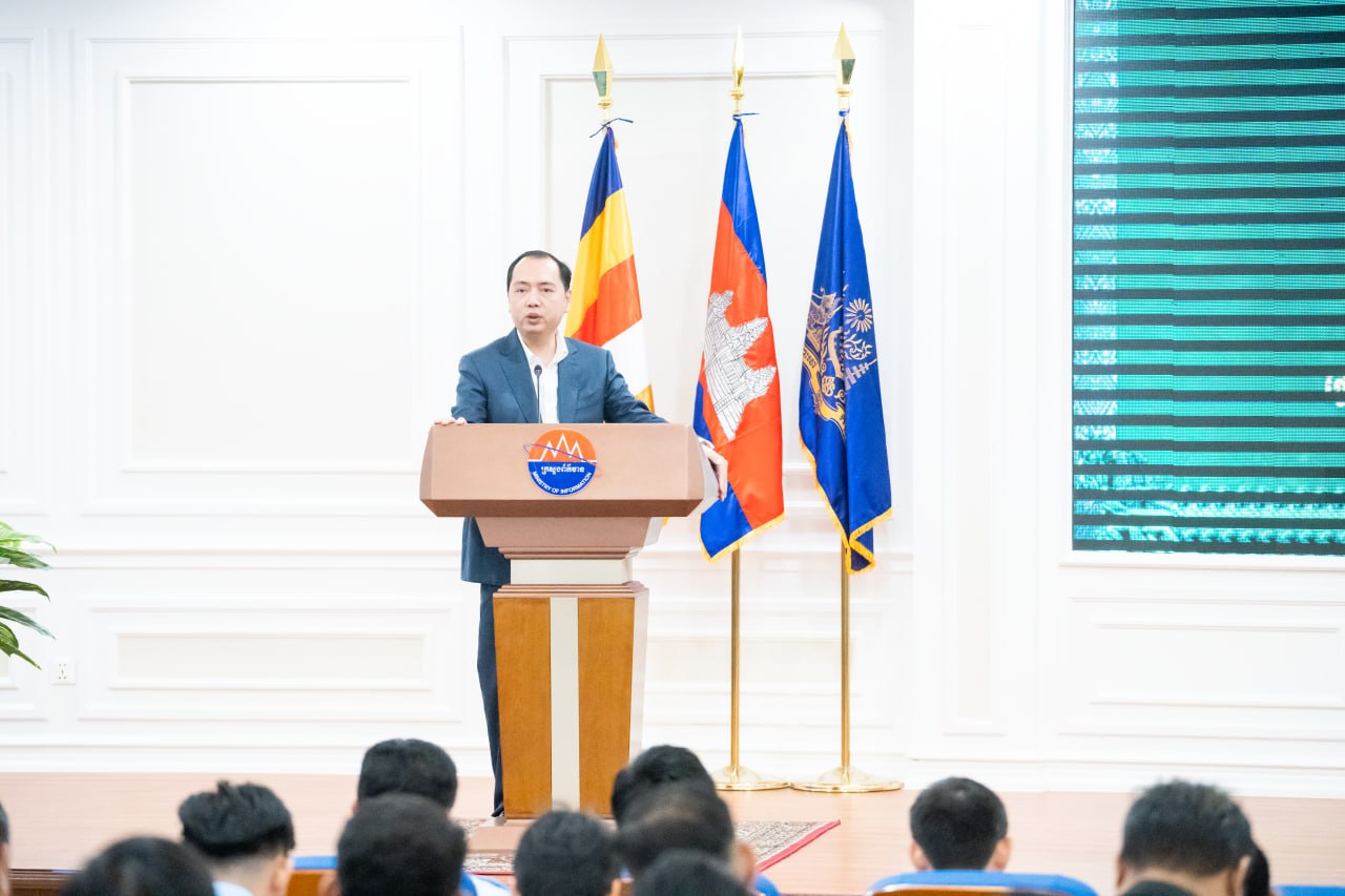 លោក នេត្រ ភក្ត្រា រដ្ឋមន្ត្រីក្រសួងព័ត៌មាន ថ្លែងក្នុងជំនួបពិភាក្សាជាមួយសមាគមទូរទស្សន៍ និងអ្នកសារព័ត៌មាន