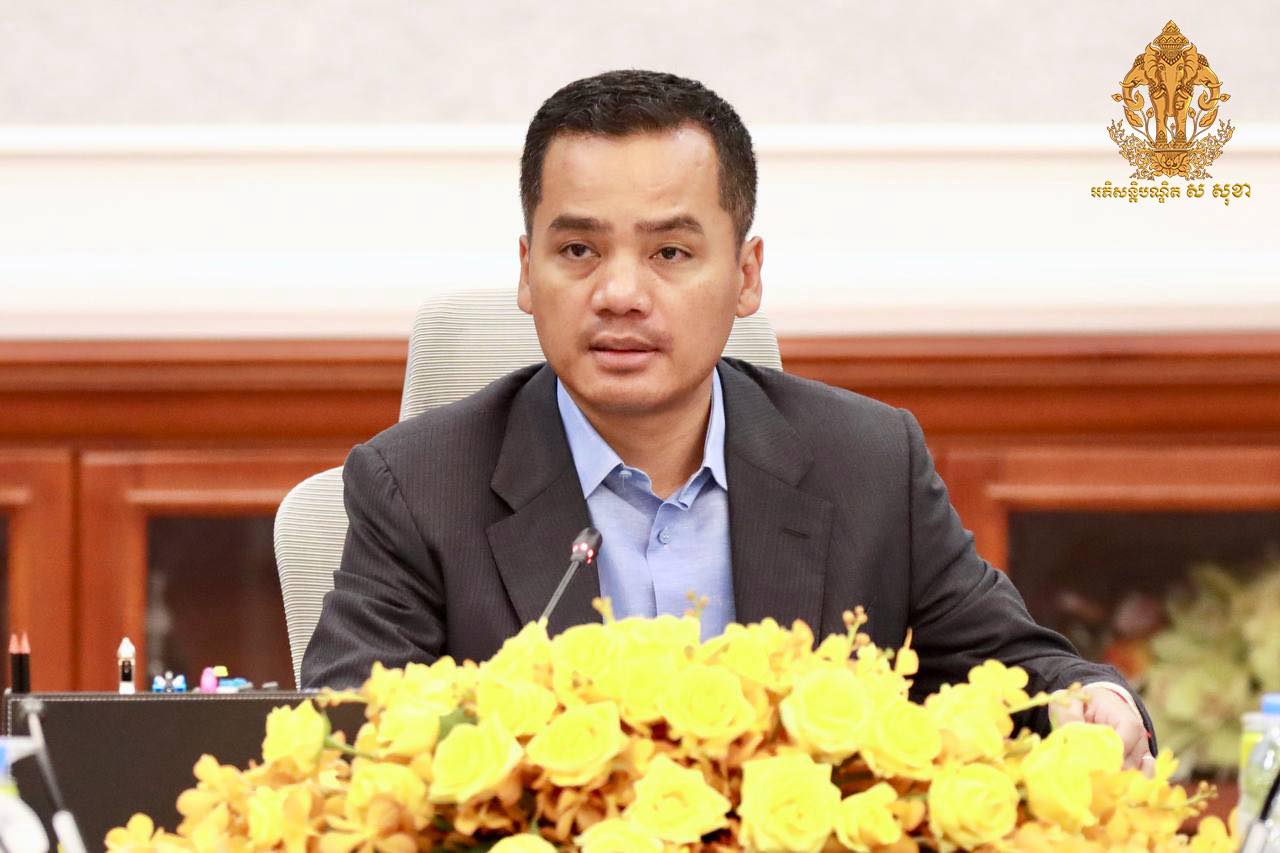 លោក ស សុខា