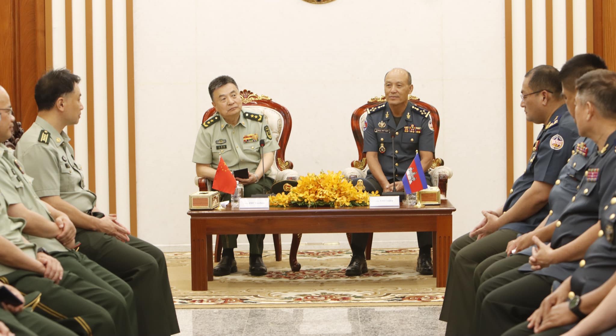 លោក&nbsp;ជូ គួពីវ ចូលជួបលោក សៅ សុខា&nbsp;