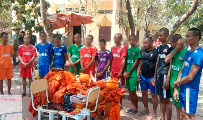 បុគ្គលទាំង១៤នាក់ដែលក្លែងបន្លំជាព្រះសង្ឃ