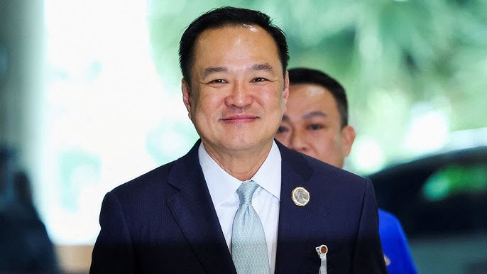 លោក អនុទីន ឆានវីរគុល នាយករដ្ឋមន្រ្តីថៃ