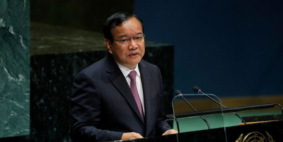 លោក ឧបនាយករដ្ឋមន្ត្រីប្រាក់ សុខុន