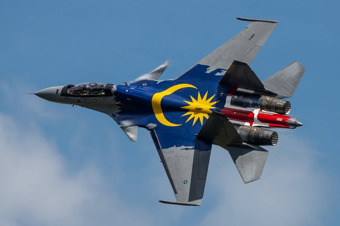 យន្តហោះចម្បាំង Su-30MKM Flanker-H