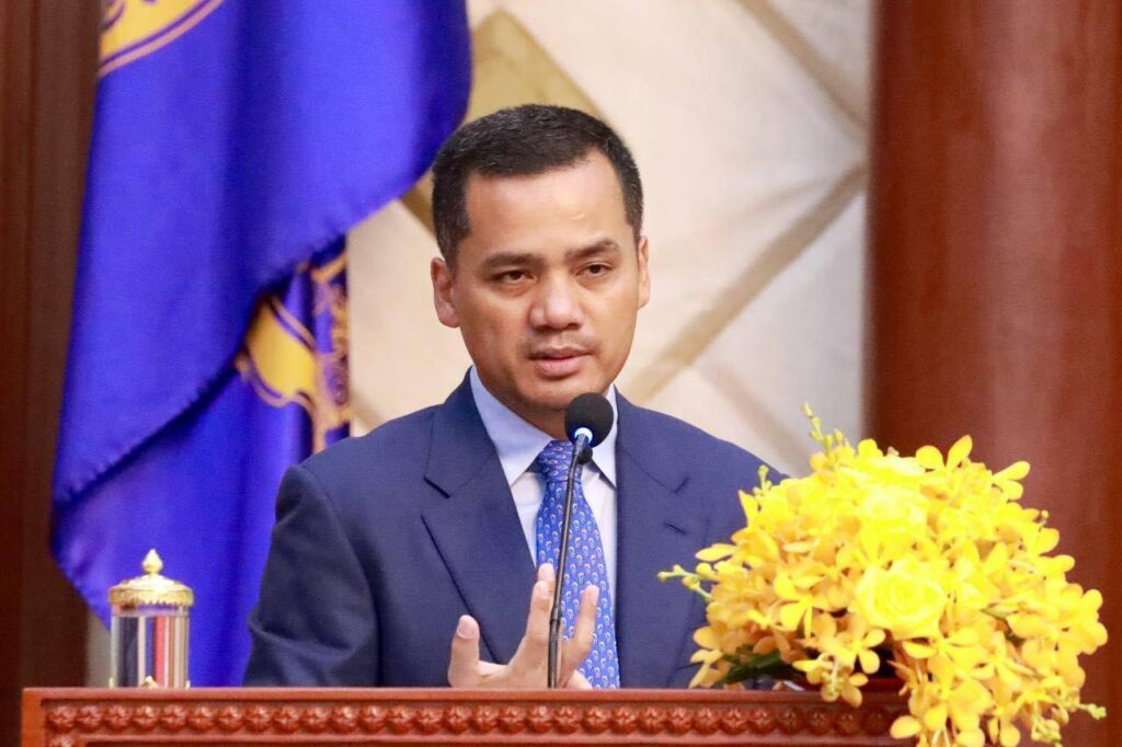 លោកឧបនាយករដ្ឋមន្រ្តី ស សុខា រដ្ឋមន្រ្តីក្រសួងមហាផ្ទៃ