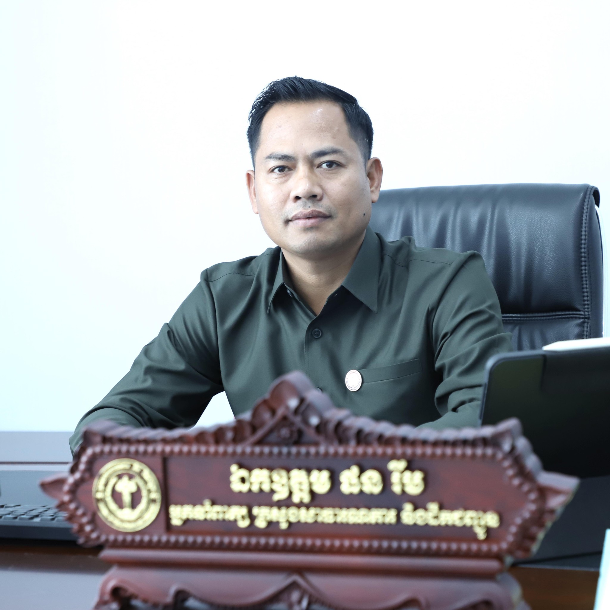 លោក ផន រឹម អ្នកនាំពាក្យក្រសួងសាធារណការ និងដឹកជញ្ជូន&nbsp;