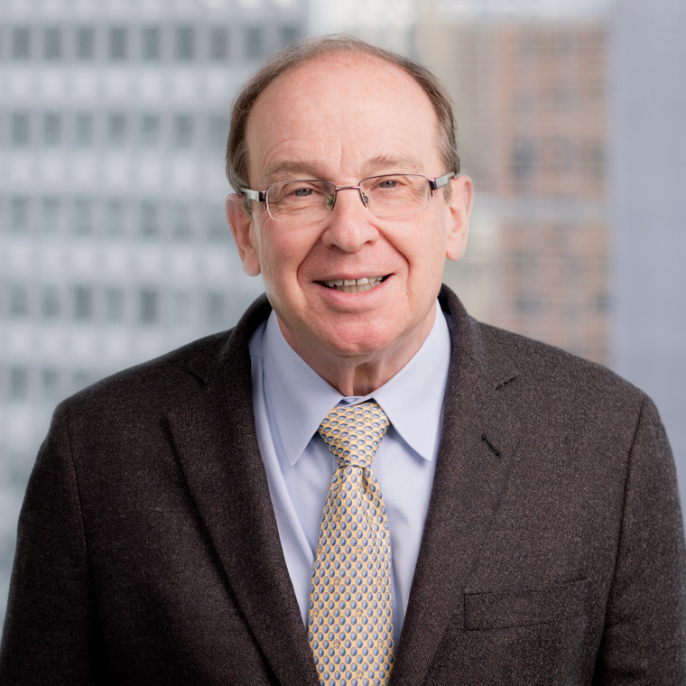 លោក Lester Ross