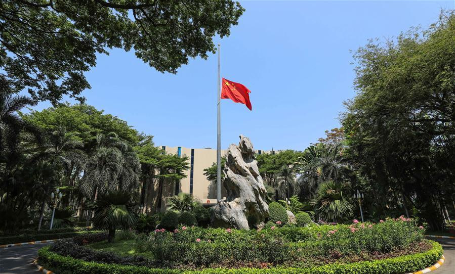 ស្ថានទូតចិនប្រចាំរាជធានីបាងកក