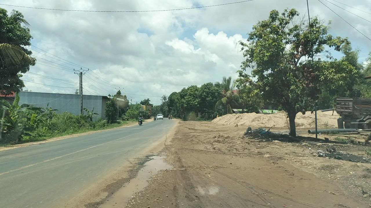 ទីតាំងដេប៉ូខ្សាច់នៅ ឃុំបុបលាវ ស្រុកចិត្របុរី ខេត្តក្រចេះ។