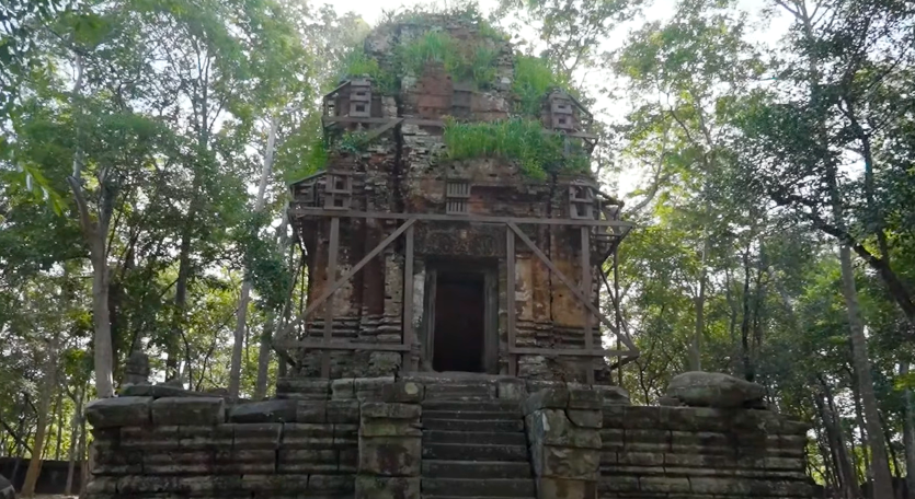 ប្រាសាទខ្នារ