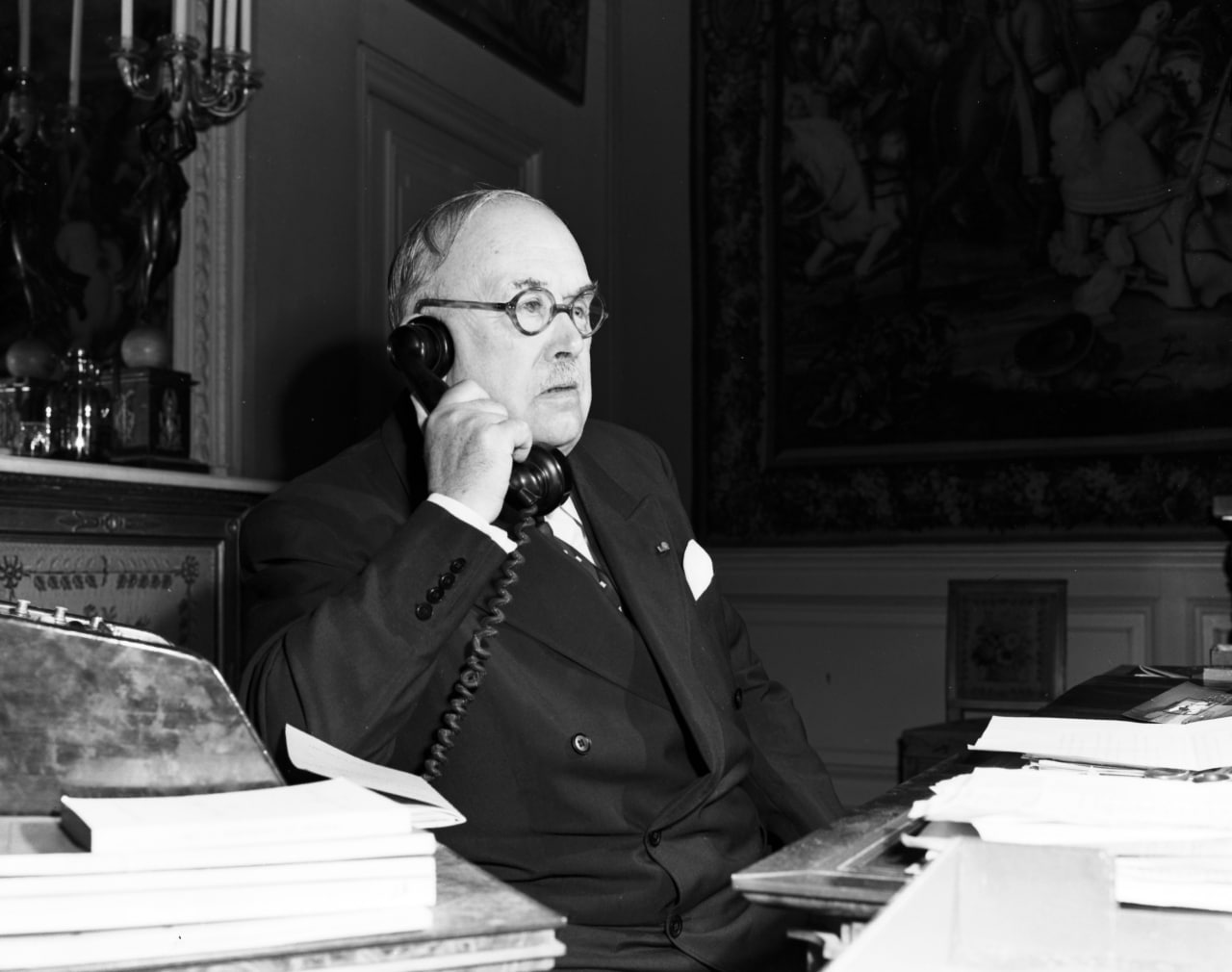 លោក វាំងសង់ អូរីយូល ​ប្រធានាធិបតី​បារាំង ពីឆ្នាំ១៩៤៧ ដល់ឆ្នាំ១៩៥៤