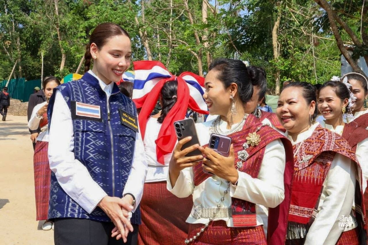 រូបភាព៖ ភាគីថៃឡើងទៅធ្វើទៅធ្វើពិធីសាសនាលើប្រាសាទតាក្រីក្នុងទឹកដីកម្ពុជា៕