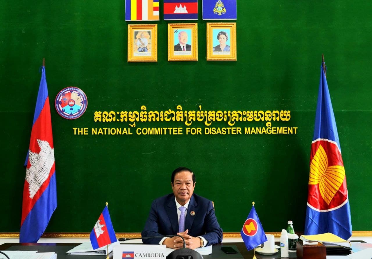 នាយឧត្តមសេនីយ៍ គន់ គីម ទេសរដ្ឋមន្ត្រី អនុប្រធានទី១ នៃគណៈកម្មាធិការជាតិ​គ្រប់គ្រង​គ្រោះមហន្តរាយ