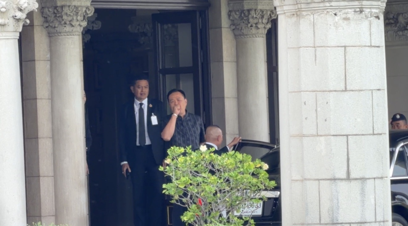 លោក អនុទីន ឆានវីរគុល