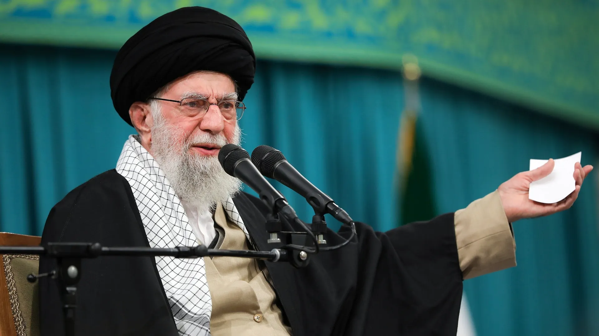 លោក អាយ៉ាតូឡា ខាមេនី Ayatollah Ali Khamenei
