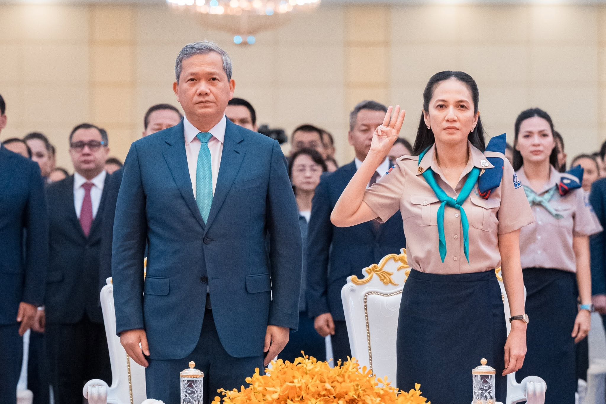 សម្តេចធិបតី ហ៊ុន ម៉ាណែត&nbsp;នាយករដ្ឋមន្ត្រី និង លោកជំទាវបណ្ឌិត ពេជ ចន្ទមុន្នី ហ៊ុន ម៉ាណែត&nbsp;ស្ត្រីទី១នៃកម្ពុជា និងជាអគ្គស្នងការសមាគមកាយឫទ្ធិនារីកម្ពុជា&nbsp;&nbsp;