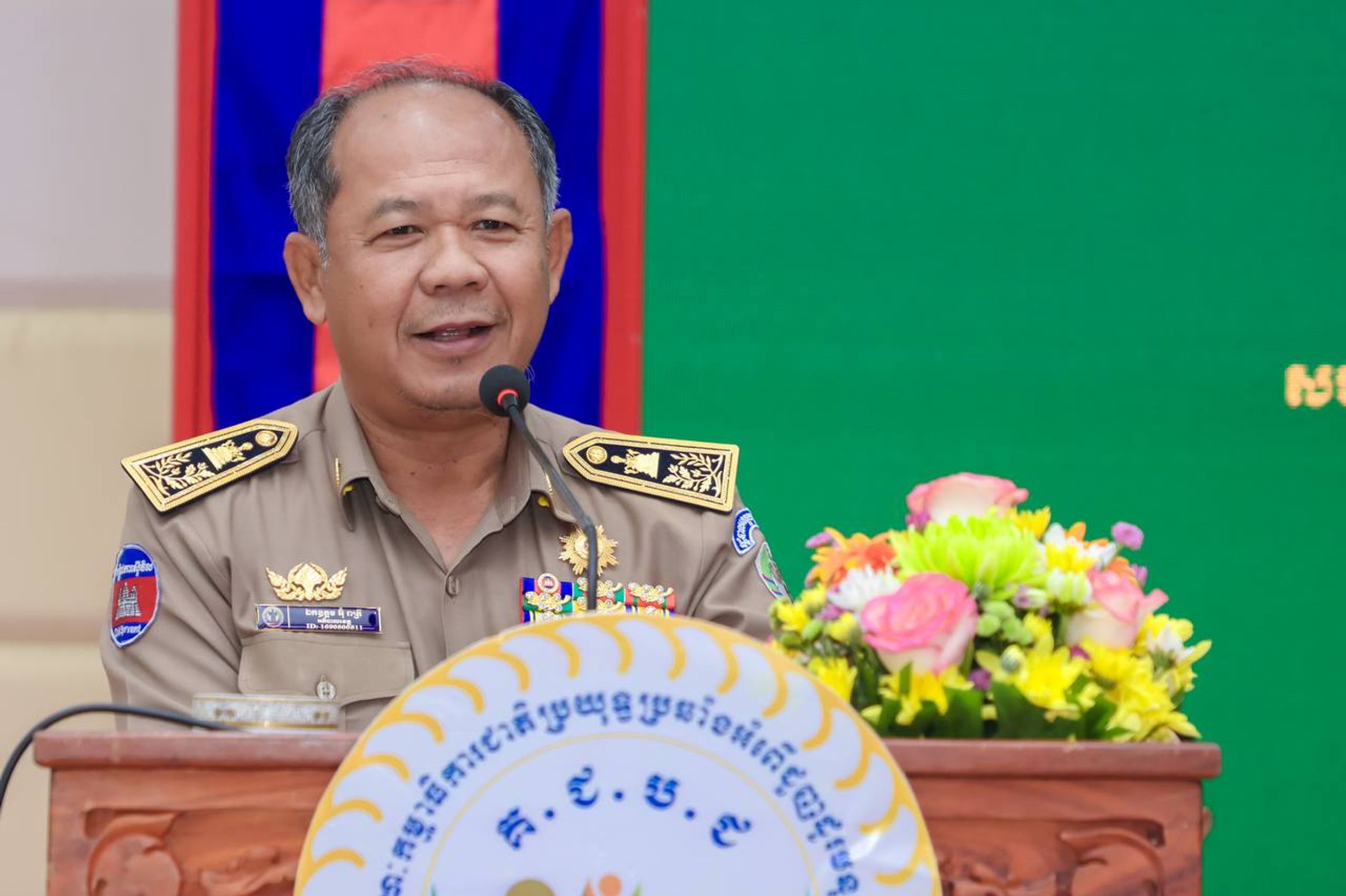 លោក អ៊ុំ រាត្រី អភិបាលខេត្តបន្ទាយមានជ័យ