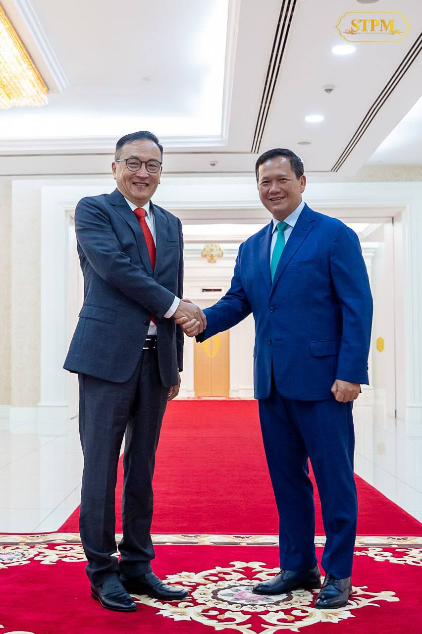 លោក Zhu Yujiang ក្នុងជំនួបជាមួយ សម្តេចធិបតី ហ៊ុន ម៉ាណែត នាយករដ្ឋមន្ត្រីនៃកម្ពុជា។