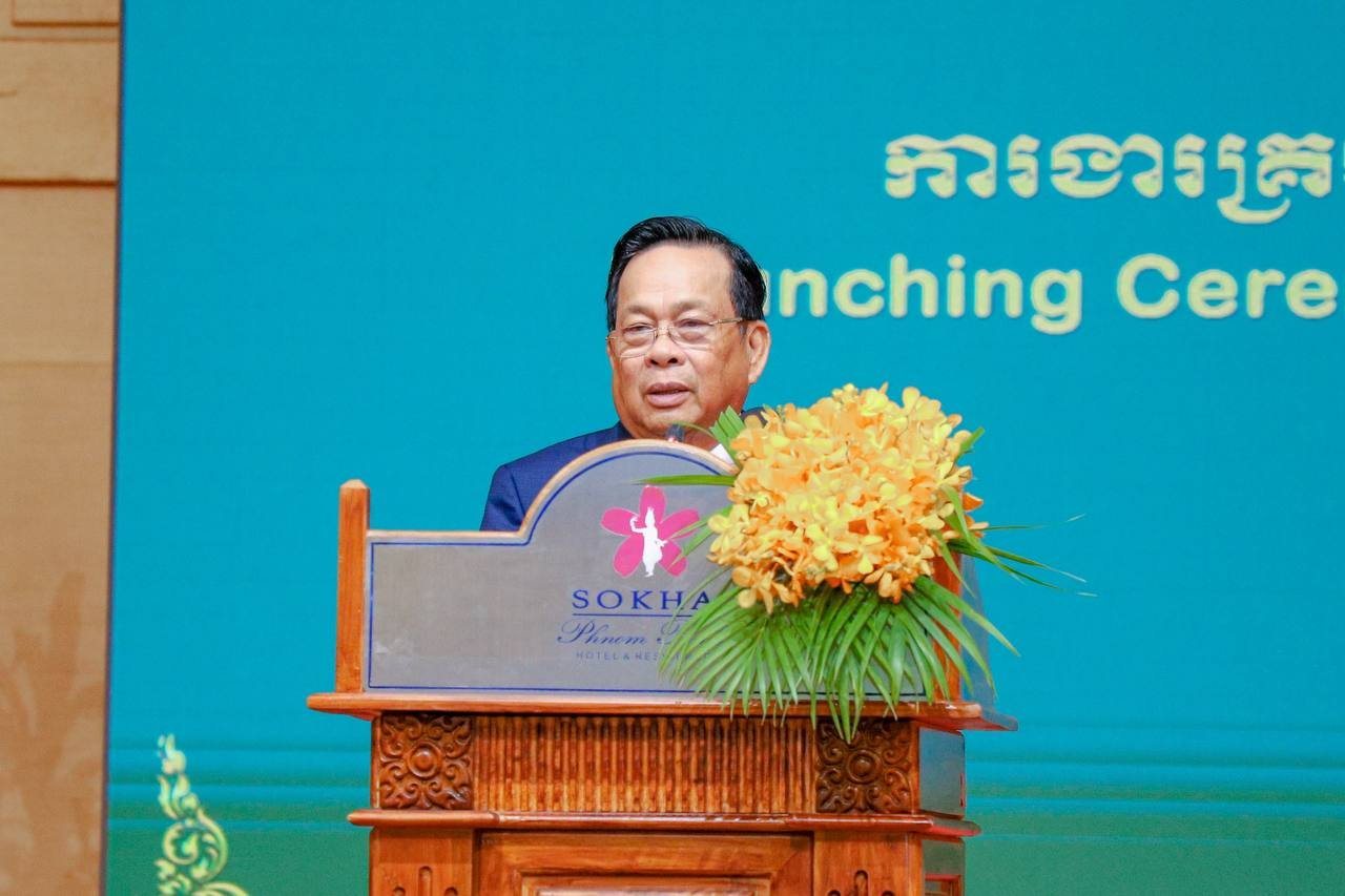 ឯកឧត្តម អ៊ិត សំហេង