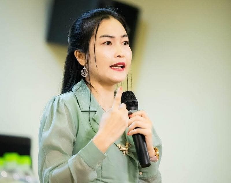 អតីតឧកញ៉ា ឡេង ចាន់ណា