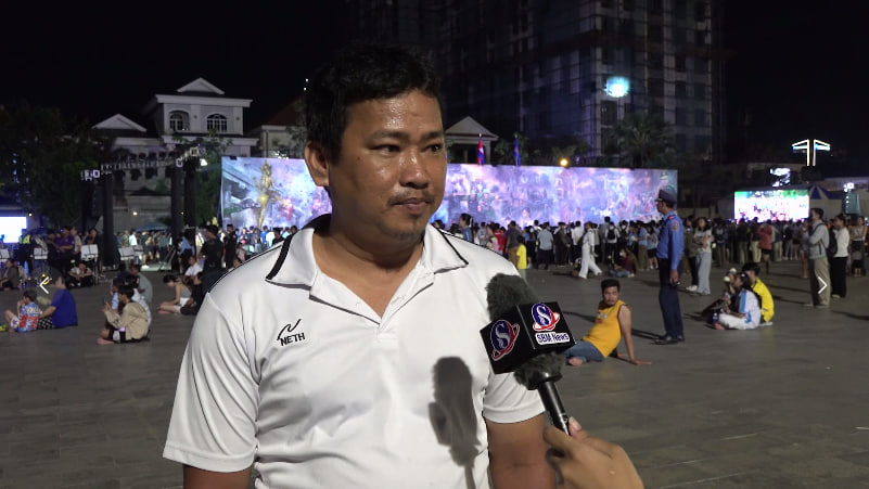 លោក ជាង ភស្ស ប្រកបរបរជាជាងធ្វើគ្រឿងសង្ហារឹម