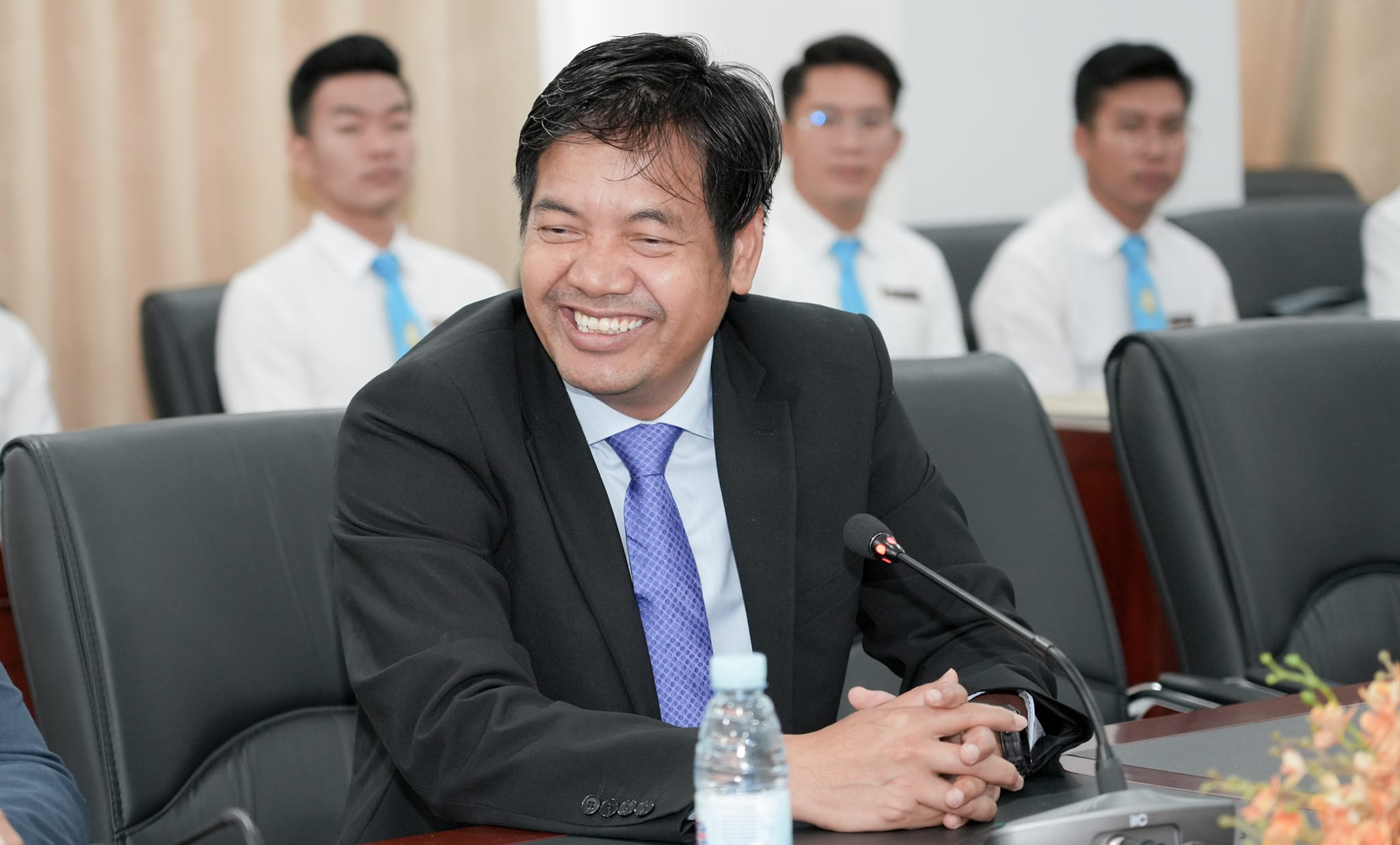 លោក អ៊ី រិន្ទ&nbsp;