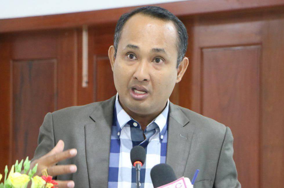 លោក គង់ រតនៈ&nbsp;ប្រធានវិទ្យាស្ថានជាតិសុវត្ថិភាពចរាចរណ៍ផ្លូវគោក។ រូបភាព៖&nbsp;រាជបណ្ឌិត្យសភាកម្ពុជា