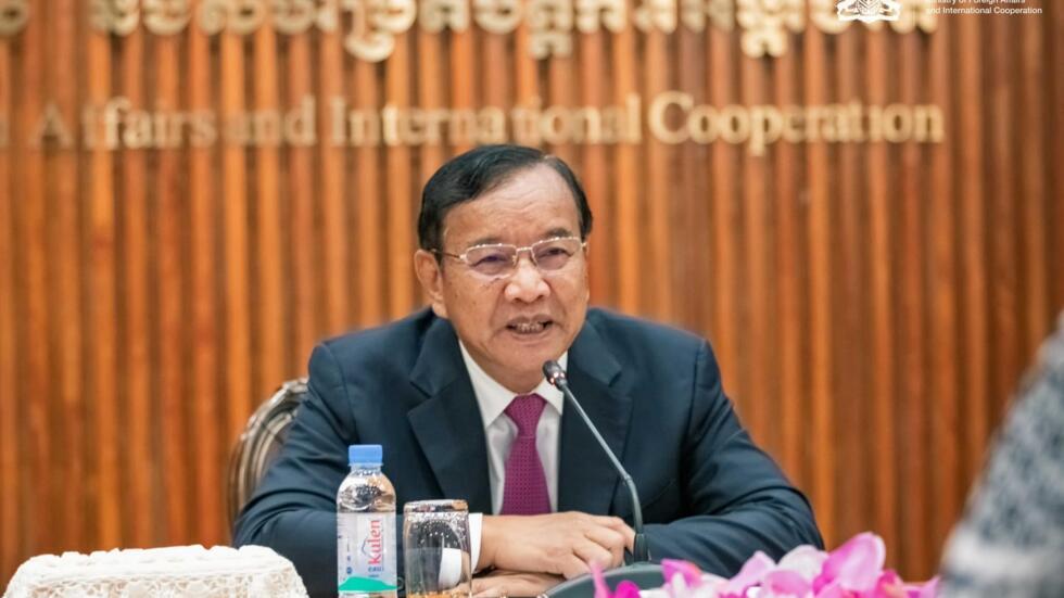 លោក​ ប្រាក់ សុខុន ឧបនាយករដ្ឋមន្ត្រី រដ្ឋមន្ត្រីក្រសួងការបរទេស និងសហប្រតិបត្តិការអន្តរជាតិ