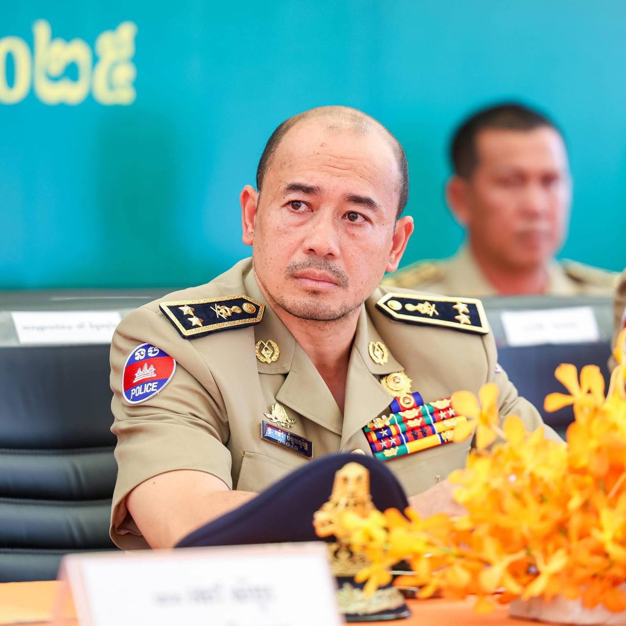 លោកឧត្តមសេនីយ៍ទោម៉ៅ ច័ន្ទមធុរិទ្ធ ស្នងការនៃស្នងការដ្ឋានគរបាលខេត្តកំពត&nbsp;