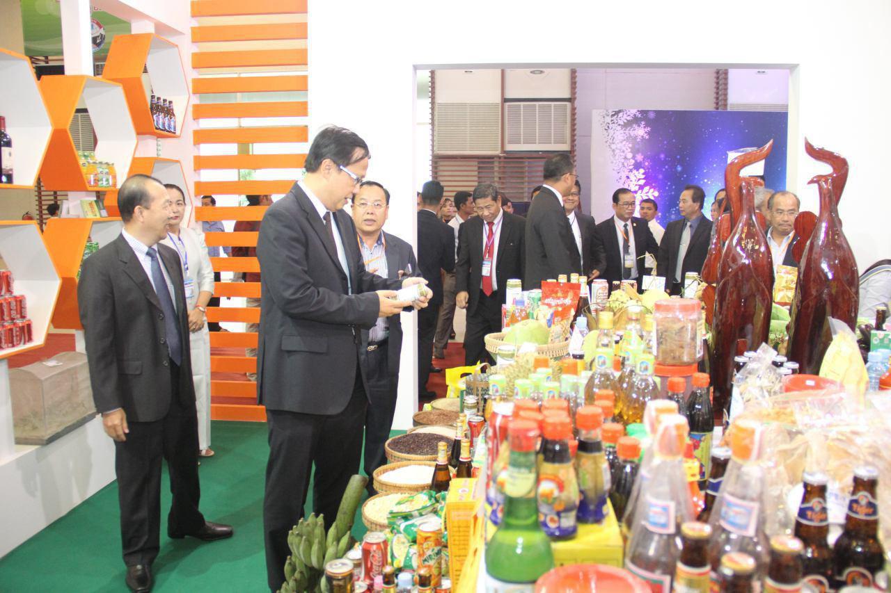 រូបភាព៖ពិពណ៌ផលិតផលខ្មែរ និងទំនិញនាំចេញ-នាំចូលលើកទី១៥