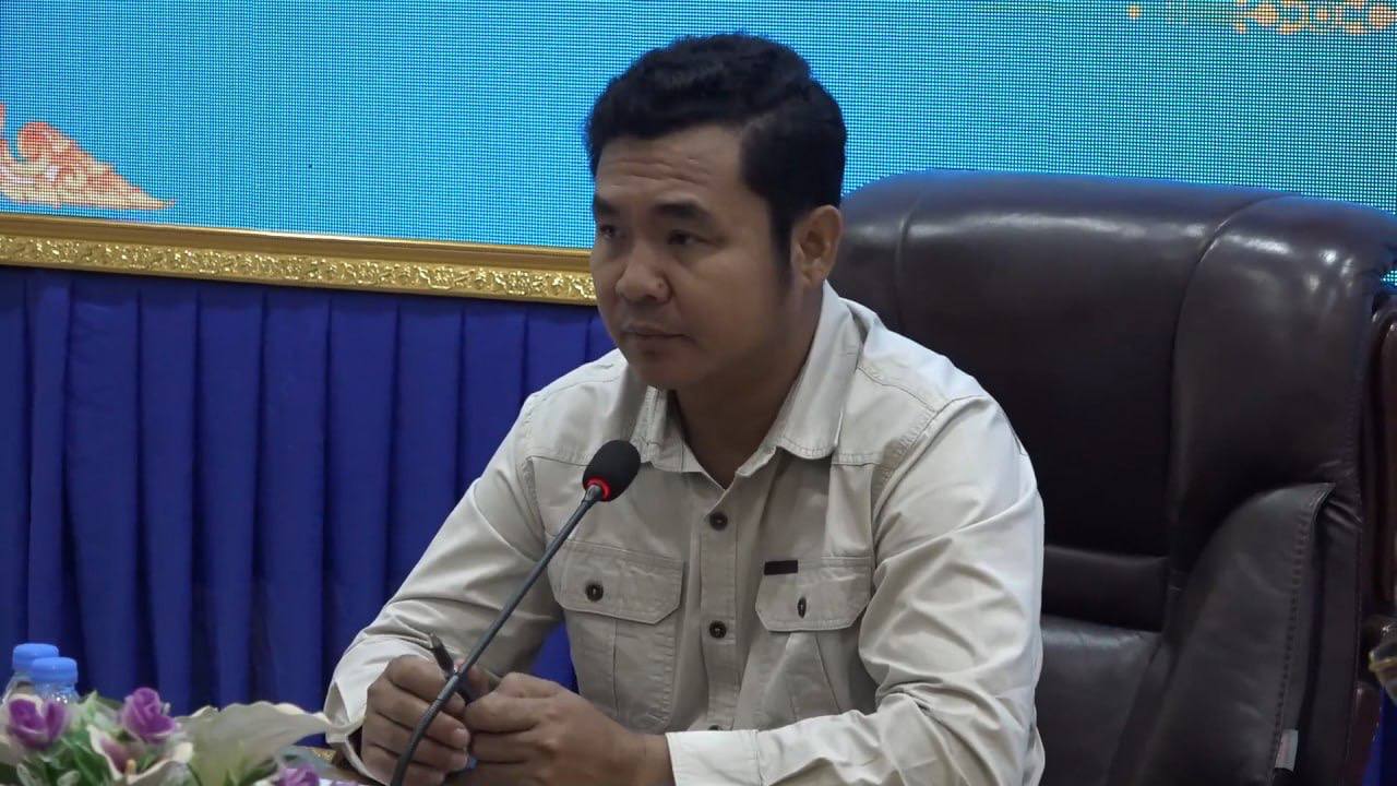 លោក ប៉ាន់ខែម ប៊ុនថន ប្រធានក្រុមការងាររាជរដ្ឋាភិបាលចុះជួយមូលដ្ឋានក្រុងប៉ោយប៉ែត