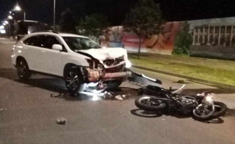 រថយន្តបុកម៉ូតូលើផ្លូវ៦០ម៉ែត្រក្នុងពេលយប់