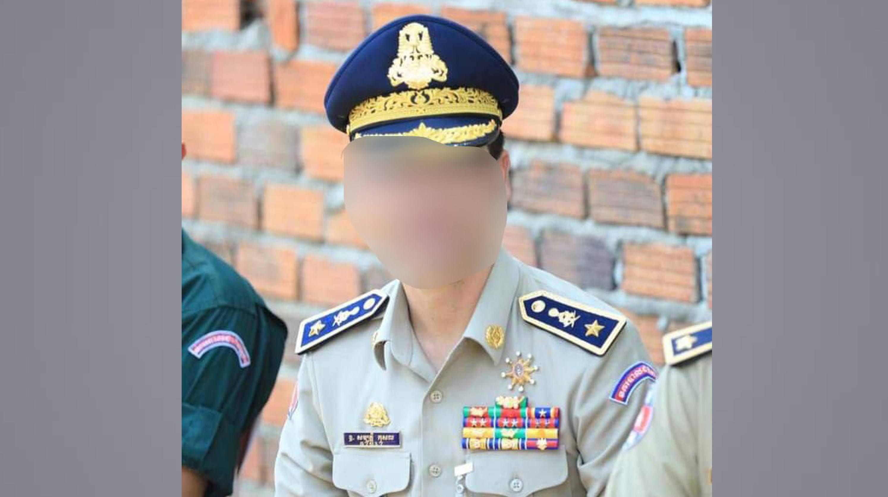 លោកស្នងការរងខេត្តសៀមរាប (ពាក់ផ្កាយ១) ជាកូនបំណុល