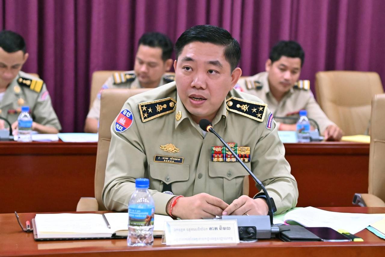 លោកឧត្តមសេនីយ៍ឯក សាយ ម៉េងឈាង អ្នកនាំពាក្យ នៃអគ្គនាយក​ដ្ឋាន​អត្តសញ្ញាណ​កម្ម​&nbsp;