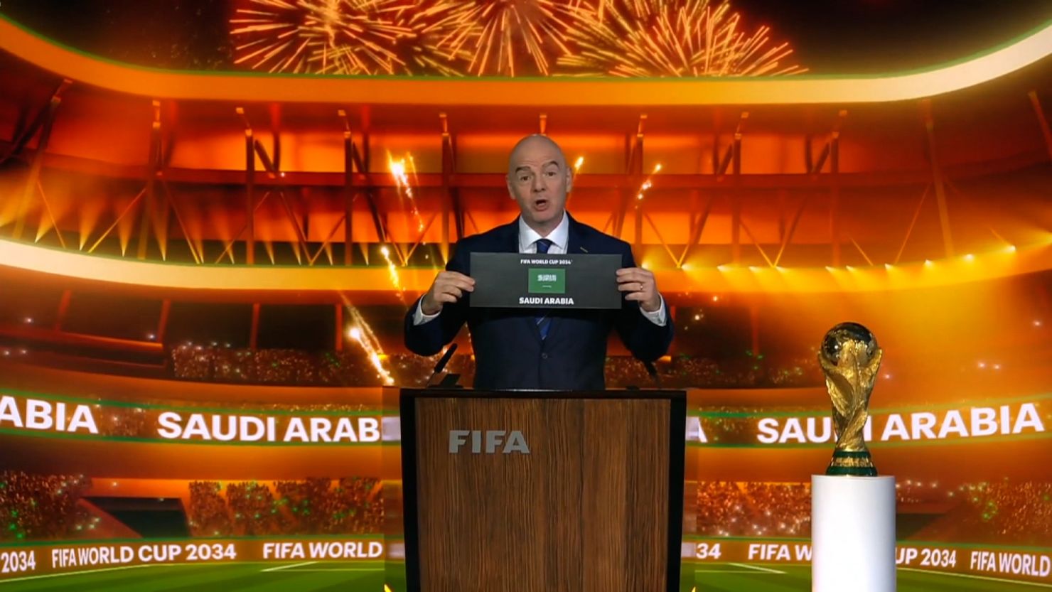 លោក ហ្គៀននី អ៊ីនហ្វែនទីណូ (Gianni Infantino)