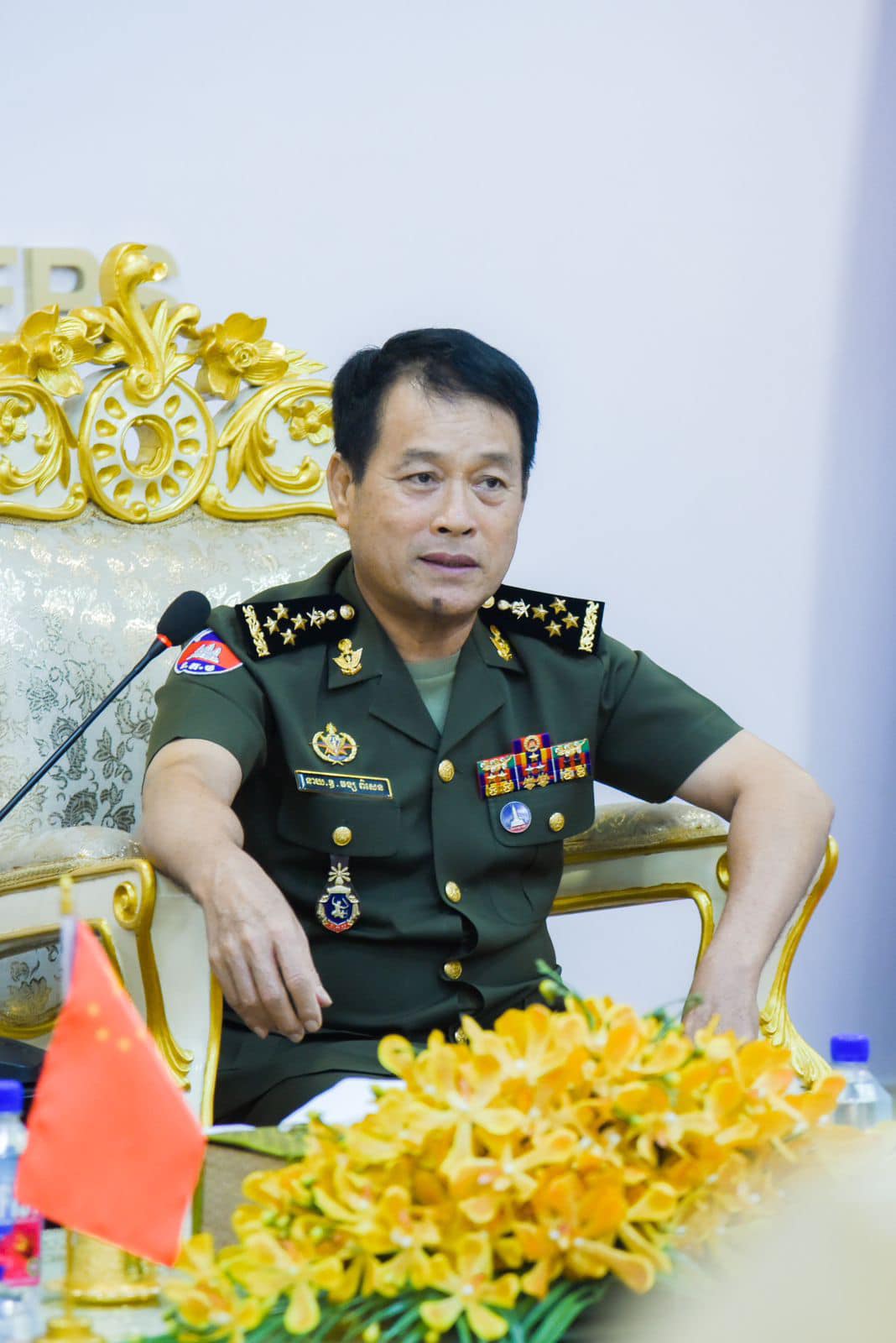 នាយឧត្តមសេនីយ៍ វង្ស ពិសេន អគ្គមេបញ្ជាការនៃកងយោធពលខេមរភូមិន្ទ