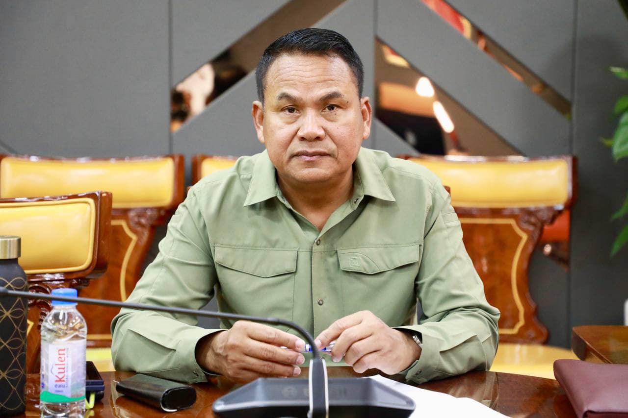 លោក ស ថេត&nbsp;អគ្គស្នងការនគរបាលជាតិ&nbsp;&nbsp;