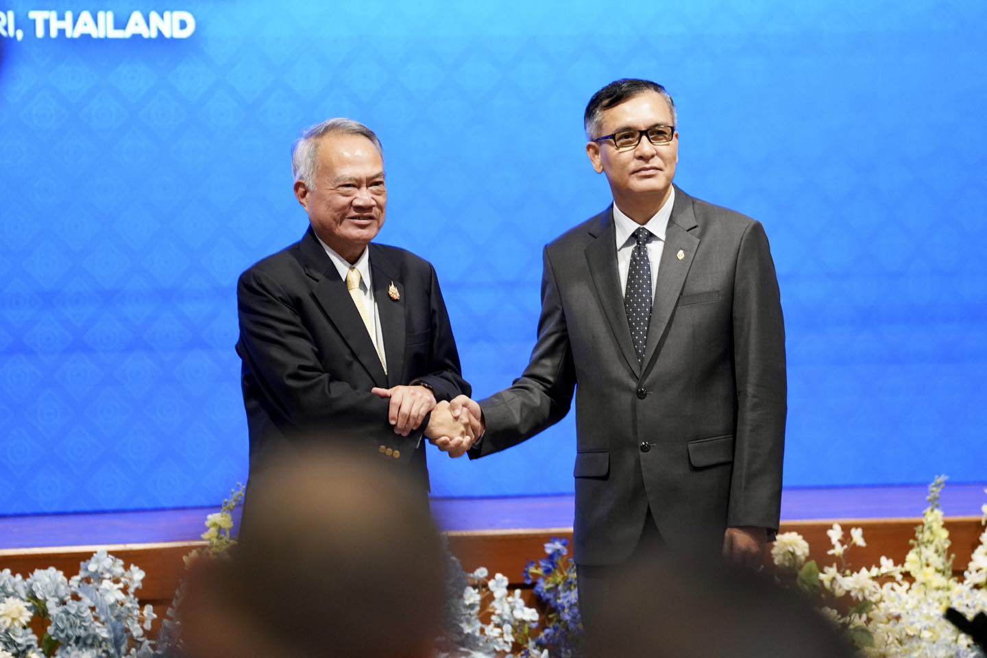 កិច្ចប្រជុំពេញអង្គគណៈកម្មការចម្រុះខណ្ឌសីមាព្រំដែនគោកកម្ពុជា-ថៃ(JBC) នៅប្រទេសថៃ។