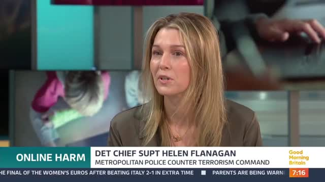 លោកស្រី ហេឡេន&nbsp;ហ្វ្លាណាហ្គែន