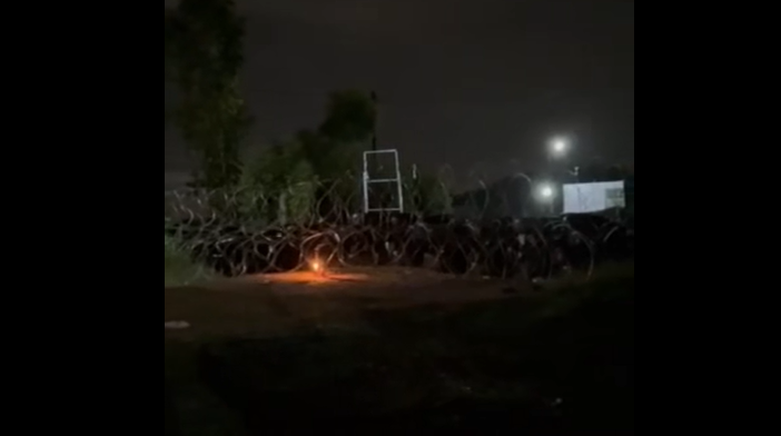 ពេលយប់នៅភូមិព្រៃចាន់ និងភូមិជោគជ័យ ហើយខាងថៃ បានចាក់ធុងបាស់