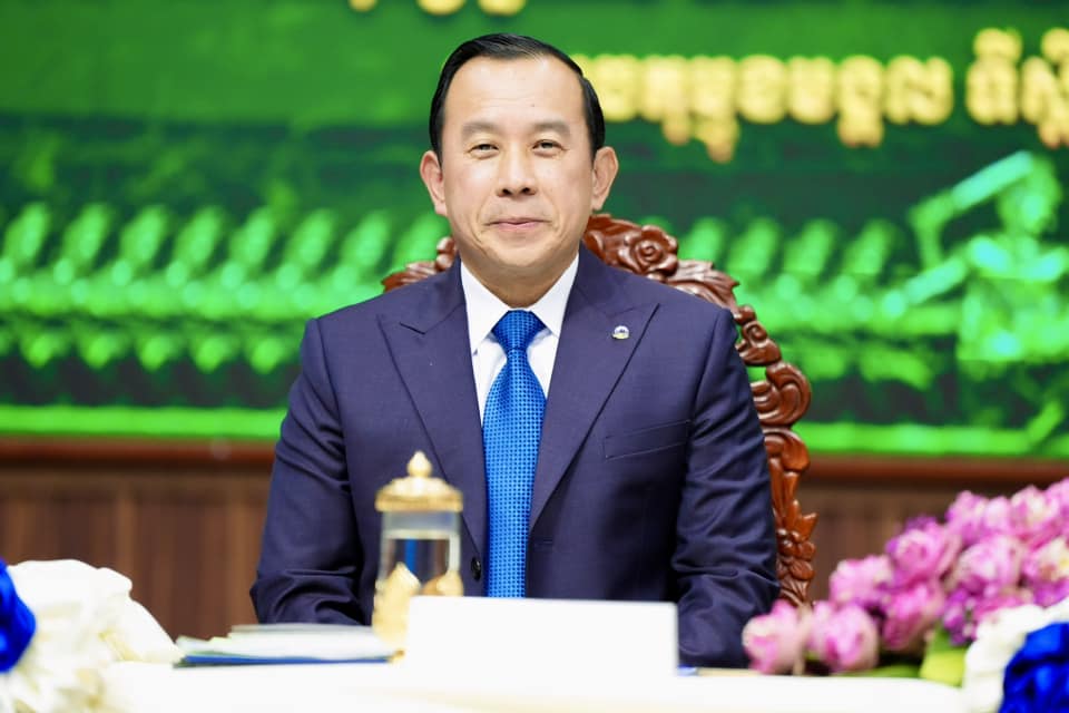 លោក ហួត ហាក់ រដ្ឋមន្រ្តីក្រសួងទេសចរណ៍