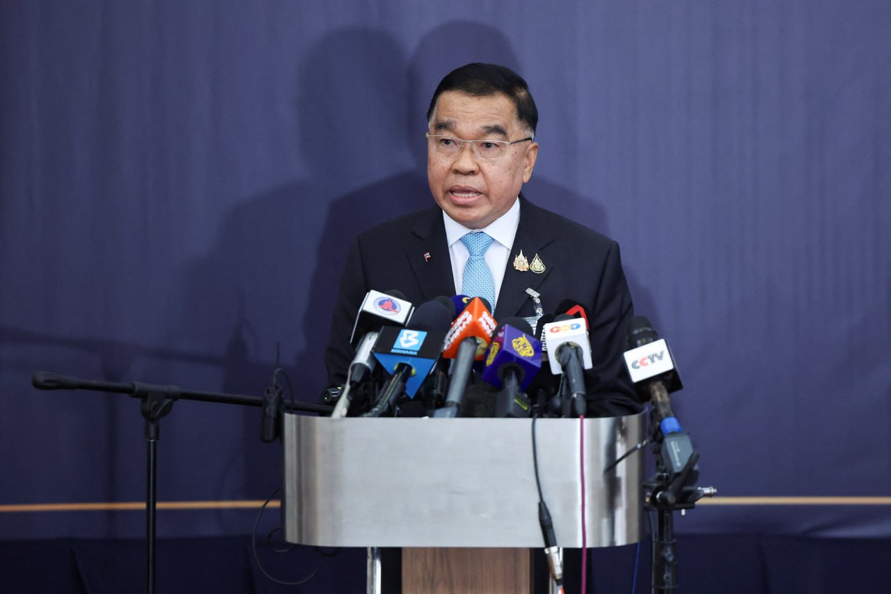 លោក ណាត់ថៈផុន ណាក់ផានិច្ច